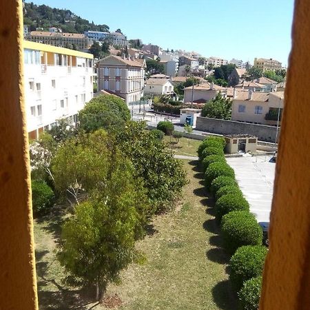 Appartement En Duplex Au 3Ieme Etage Sans Ascenseur Hyères Kültér fotó