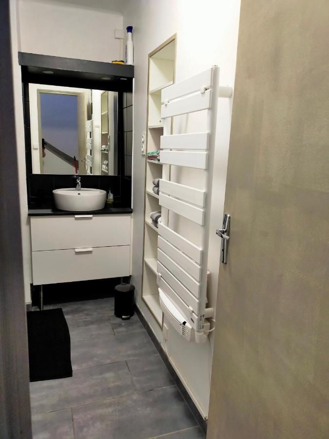 Appartement En Duplex Au 3Ieme Etage Sans Ascenseur Hyères Kültér fotó