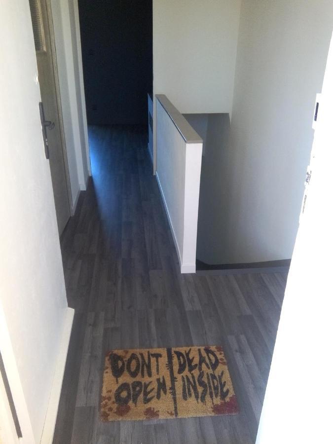 Appartement En Duplex Au 3Ieme Etage Sans Ascenseur Hyères Kültér fotó